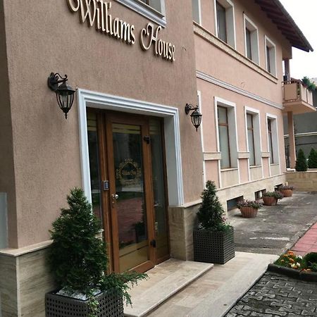 Hotel Williams House Hunedoara Exterior foto