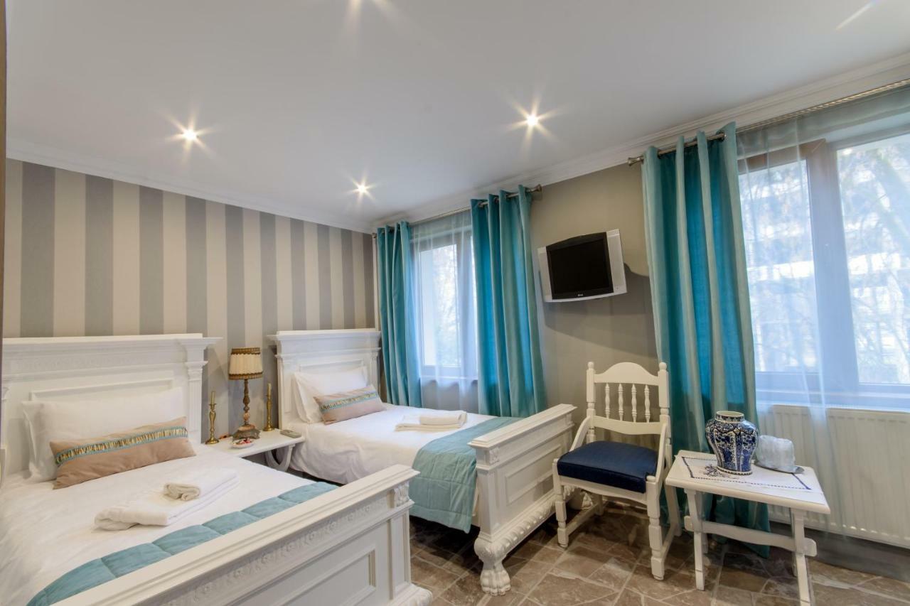 Hotel Williams House Hunedoara Exterior foto